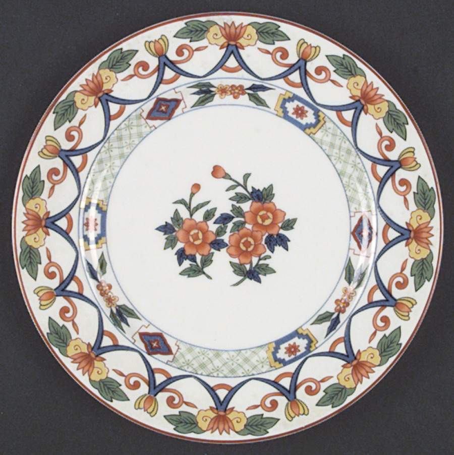 Ming Salad Plate by Taitu-1