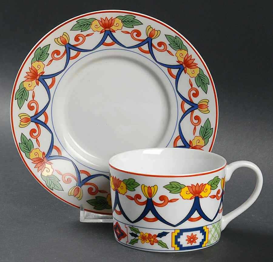 Ming Flat Cup & Saucer Set by Taitu-1