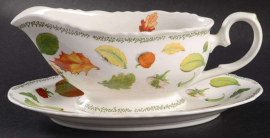 Natura Gravy Boat & Underplate by Taitu-1