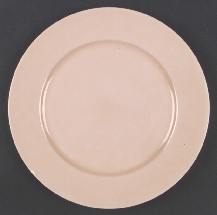 Uno Peach Dinner Plate by Taitu-1