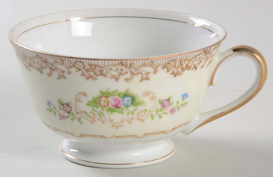 TUI2 Footed Cup by Tuillerie (Japan)-1