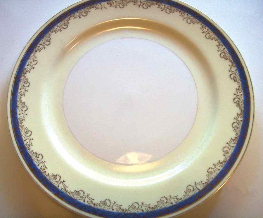 TUI5 Dinner Plate by Tuillerie (Japan)-1