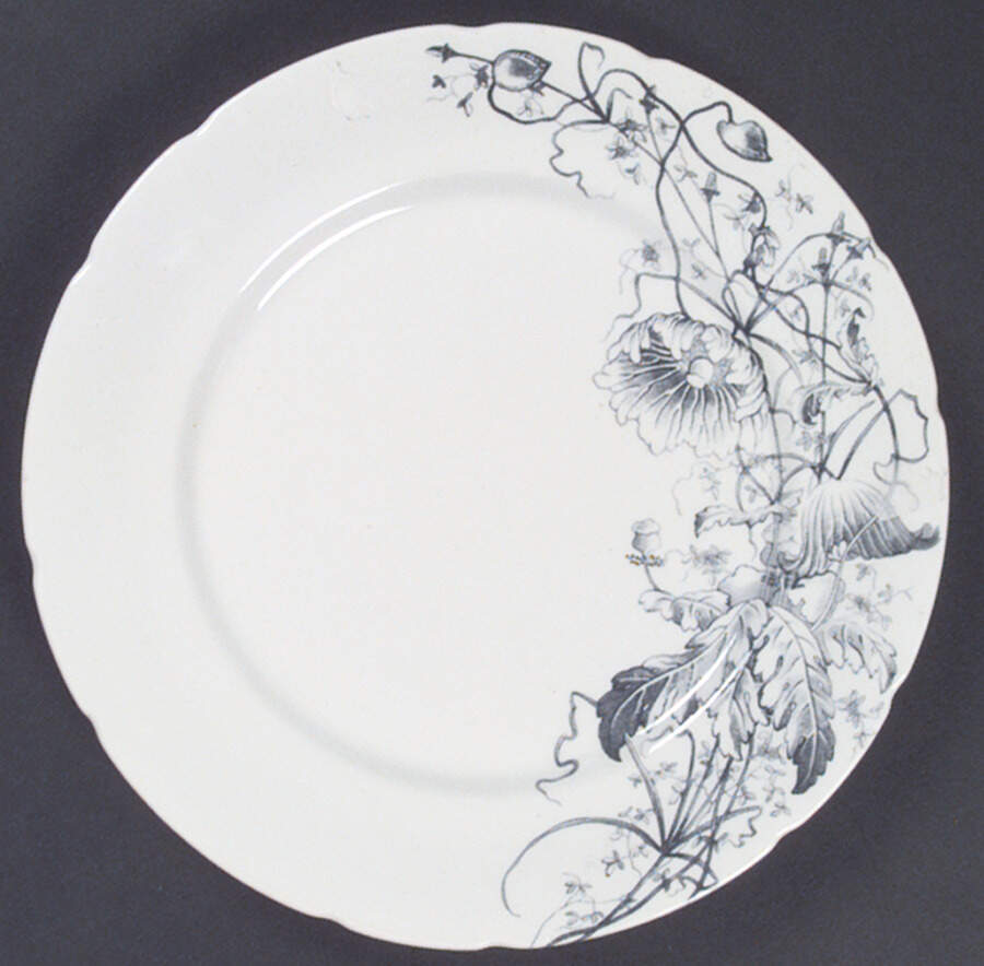Dahlia Dinner Plate by Turner's (England)-1