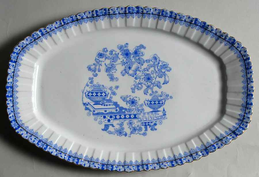 China Blau 13" Oval Serving Platter by Tuppack-1