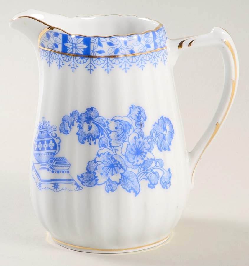 China Blau Creamer by Tuppack-1