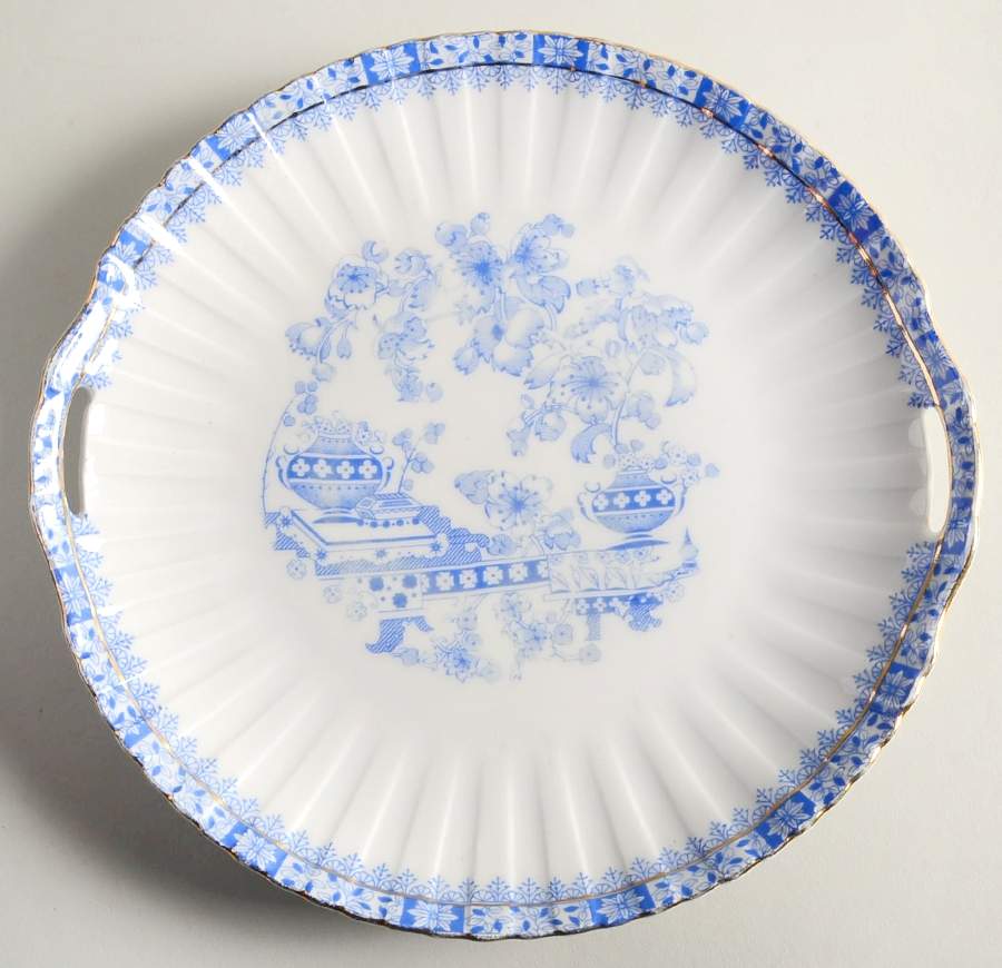 China Blau Handled Cake Plate by Tuppack-1