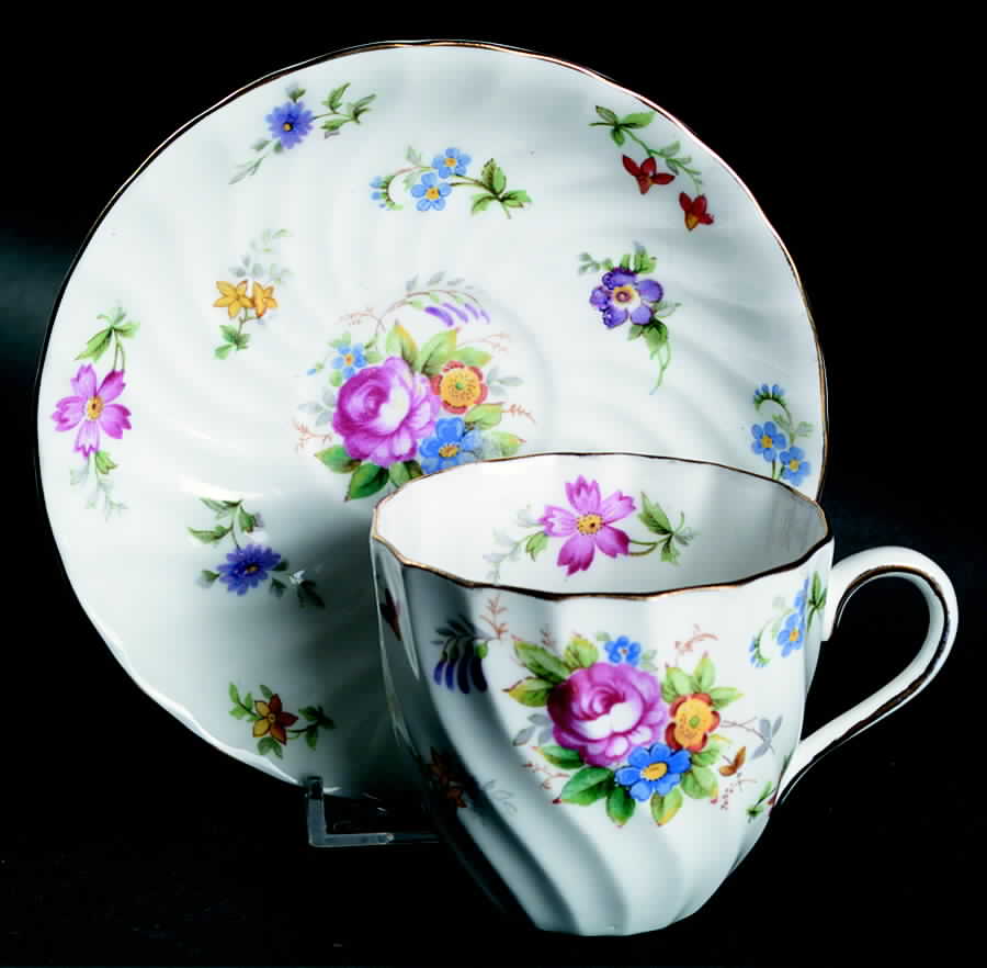 Bouquet Flat Cup & Saucer Set by Tuscan - Royal Tuscan-1