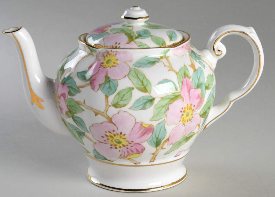 British Columbia Dogwood Teapot & Lid by Tuscan - Royal Tuscan-1