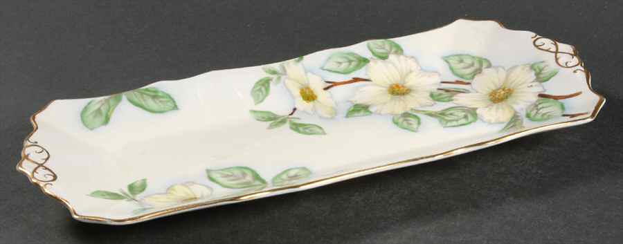 Dogwood Large Sandwich Tray by Tuscan - Royal Tuscan-1