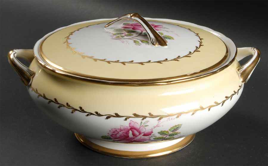 Dovedale Round Covered Vegetable by Tuscan - Royal Tuscan-1