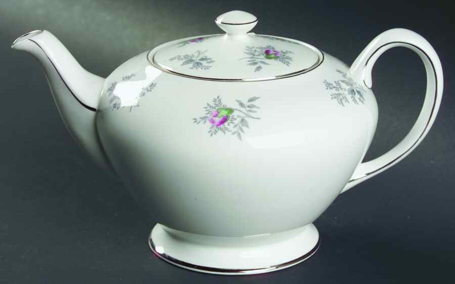 Duchess Teapot & Lid by Tuscan - Royal Tuscan-1
