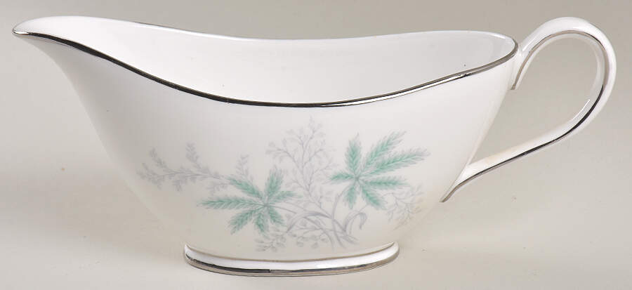 Ferndale Gravy Boat by Tuscan - Royal Tuscan-1