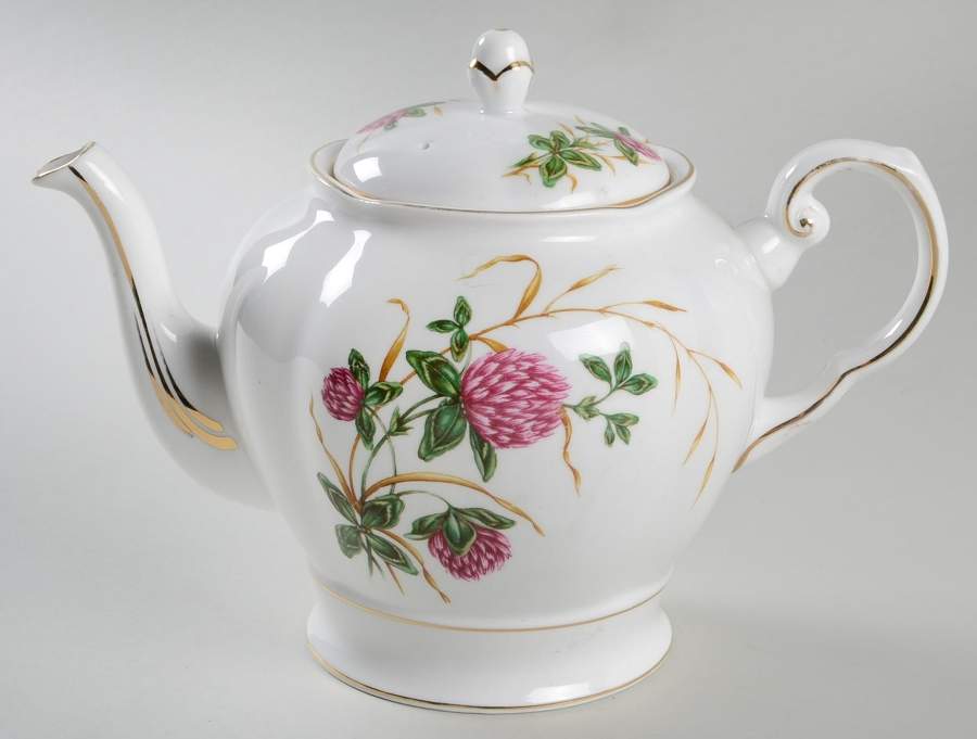 Four Leaf Clover Teapot & Lid by Tuscan - Royal Tuscan-1