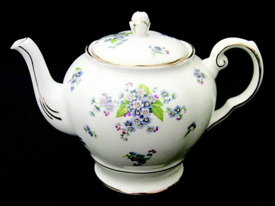 Forget Me Not Teapot & Lid by Tuscan - Royal Tuscan-1