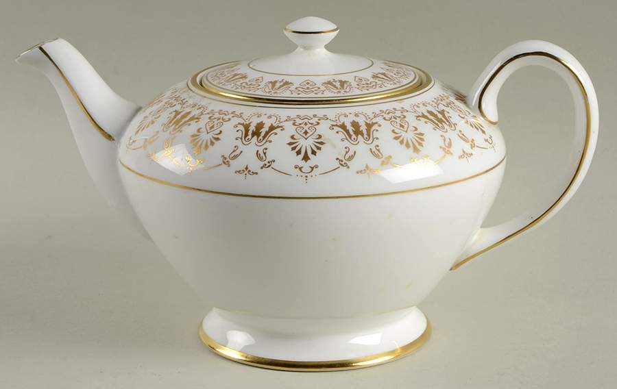 Gainsborough Teapot & Lid by Tuscan - Royal Tuscan-1