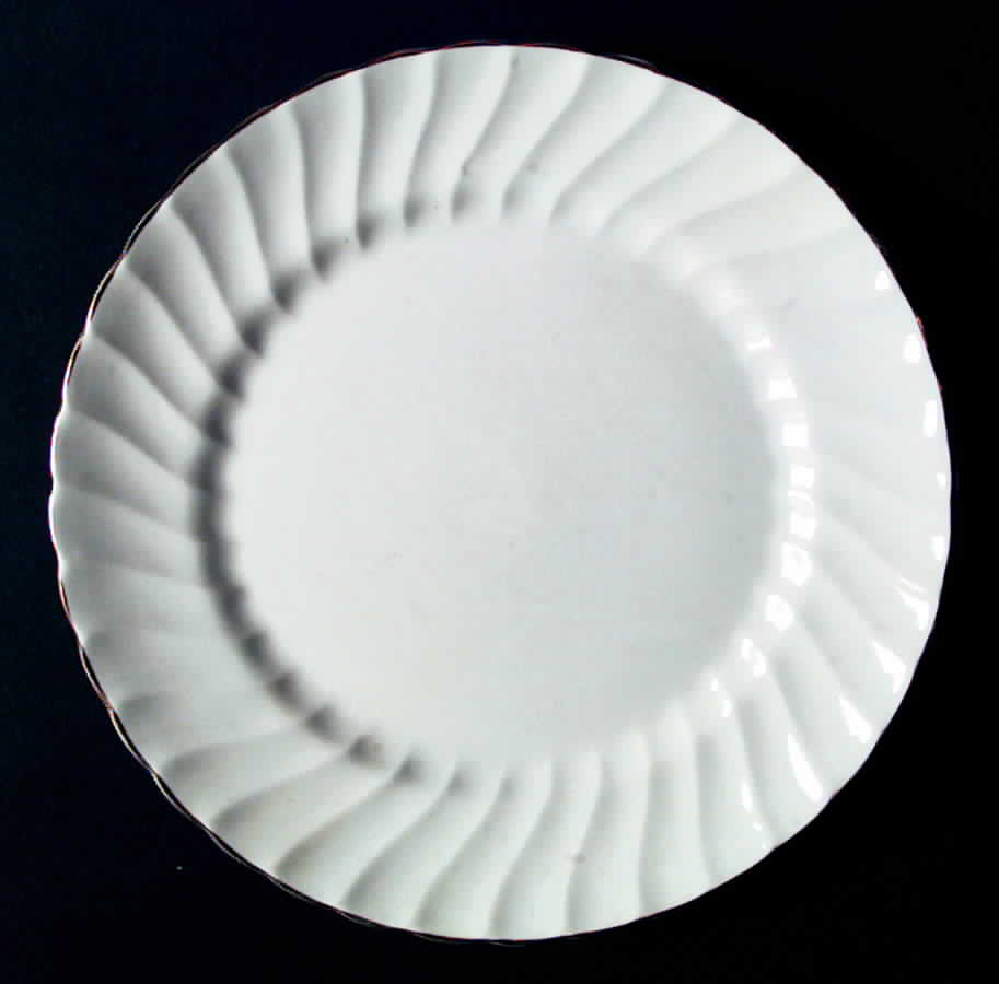 Kent Dinner Plate by Tuscan - Royal Tuscan-1