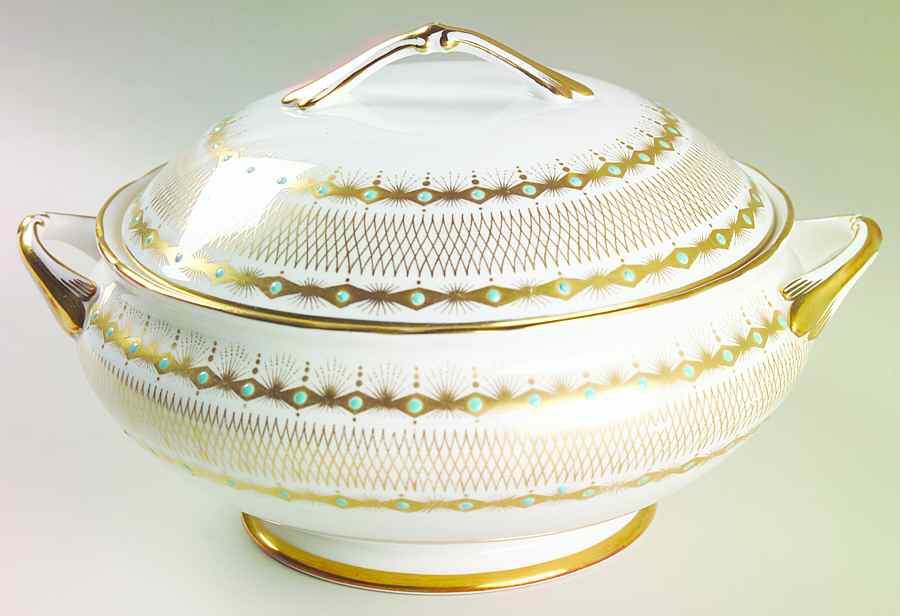 Kensington Round Covered Vegetable by Tuscan - Royal Tuscan-1