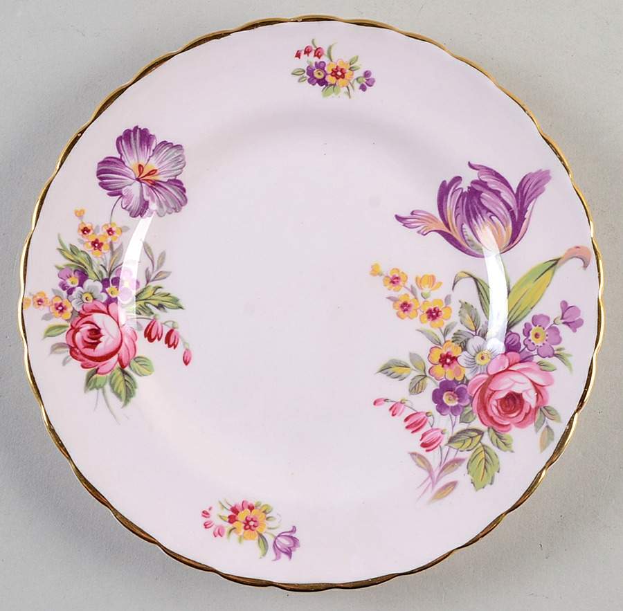 Montrose (Rim, Lt Pink Background) Dessert/Pie Plate by Tuscan - Royal Tuscan-1