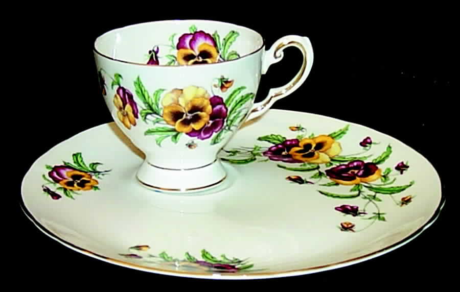 Pansy Snack Plate & Cup Set by Tuscan - Royal Tuscan-1