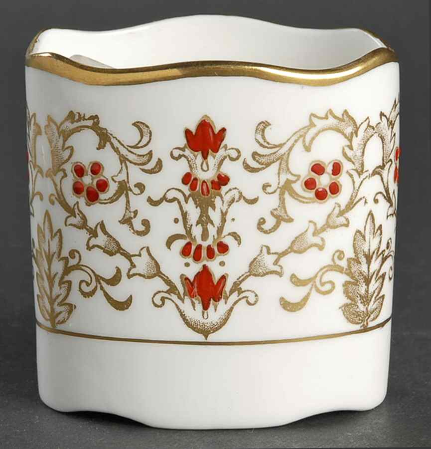 Richelieu Cigarette Holder by Tuscan - Royal Tuscan-1