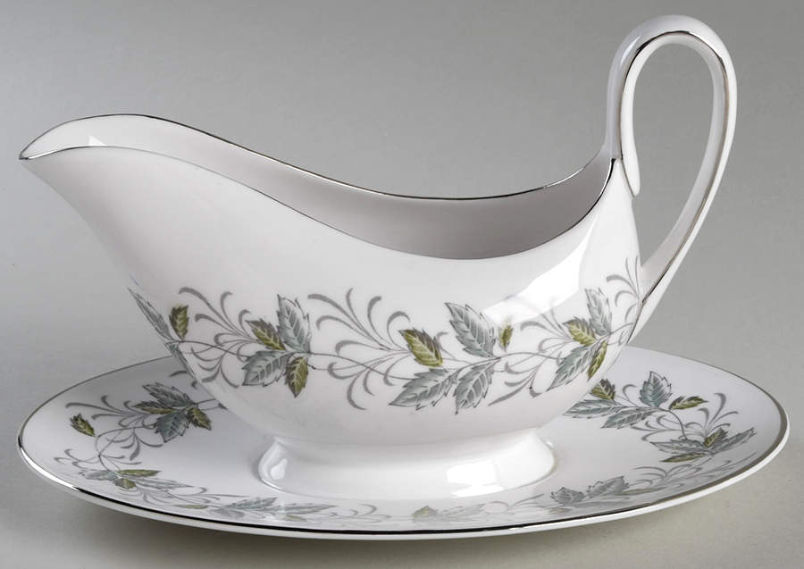 Rondeley Gravy Boat with Attached Underplate by Tuscan - Royal Tuscan-1