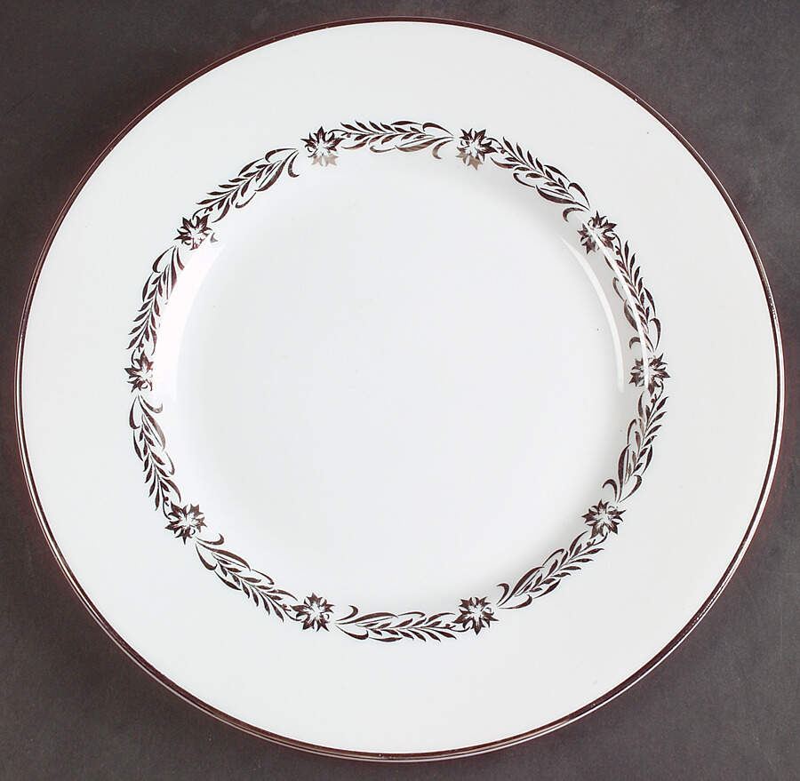 Silver Heritage Dinner Plate by Tuscan - Royal Tuscan-1