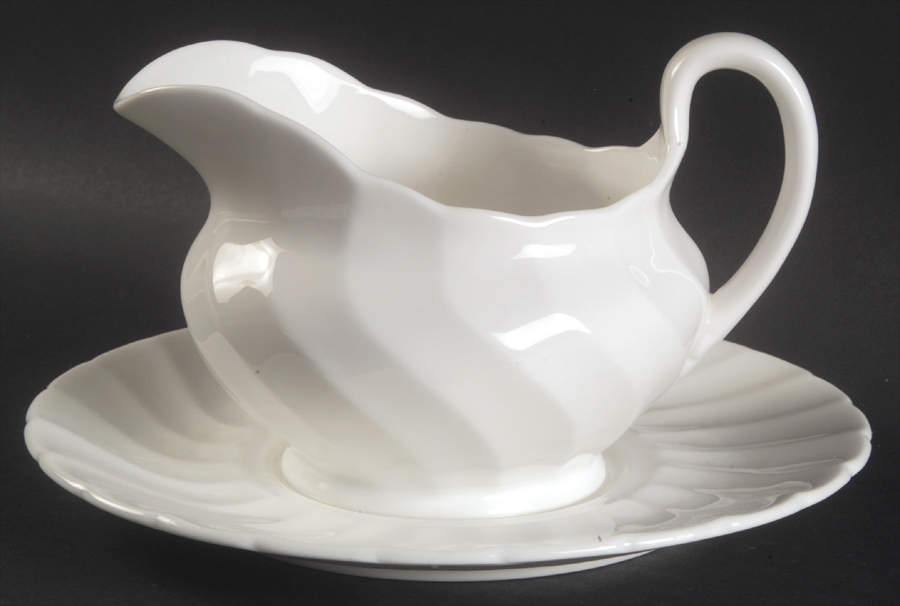 Whitecliffe Gravy Boat with Attached Underplate by Tuscan - Royal Tuscan-1