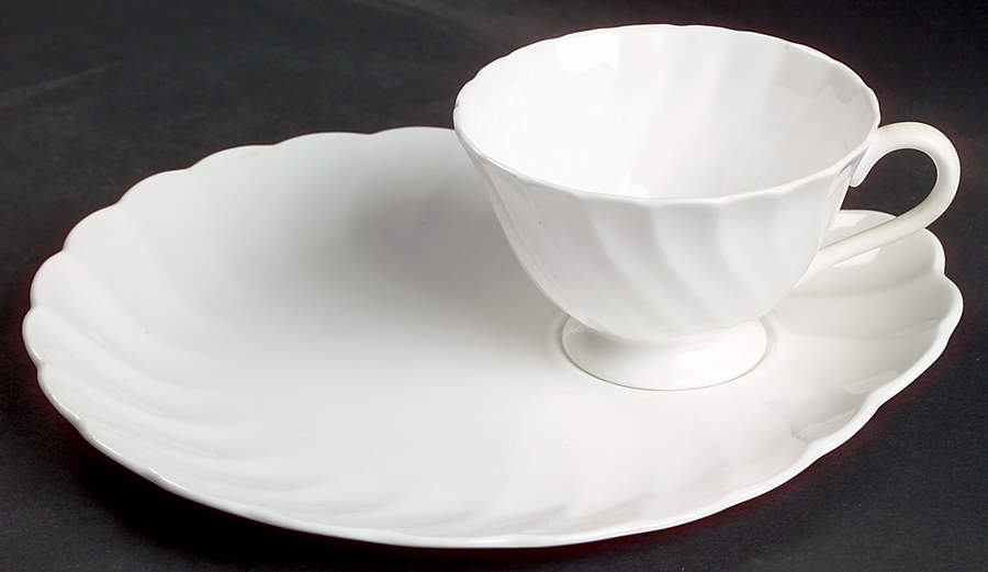 Whitecliffe Snack Plate & Cup Set by Tuscan - Royal Tuscan-1