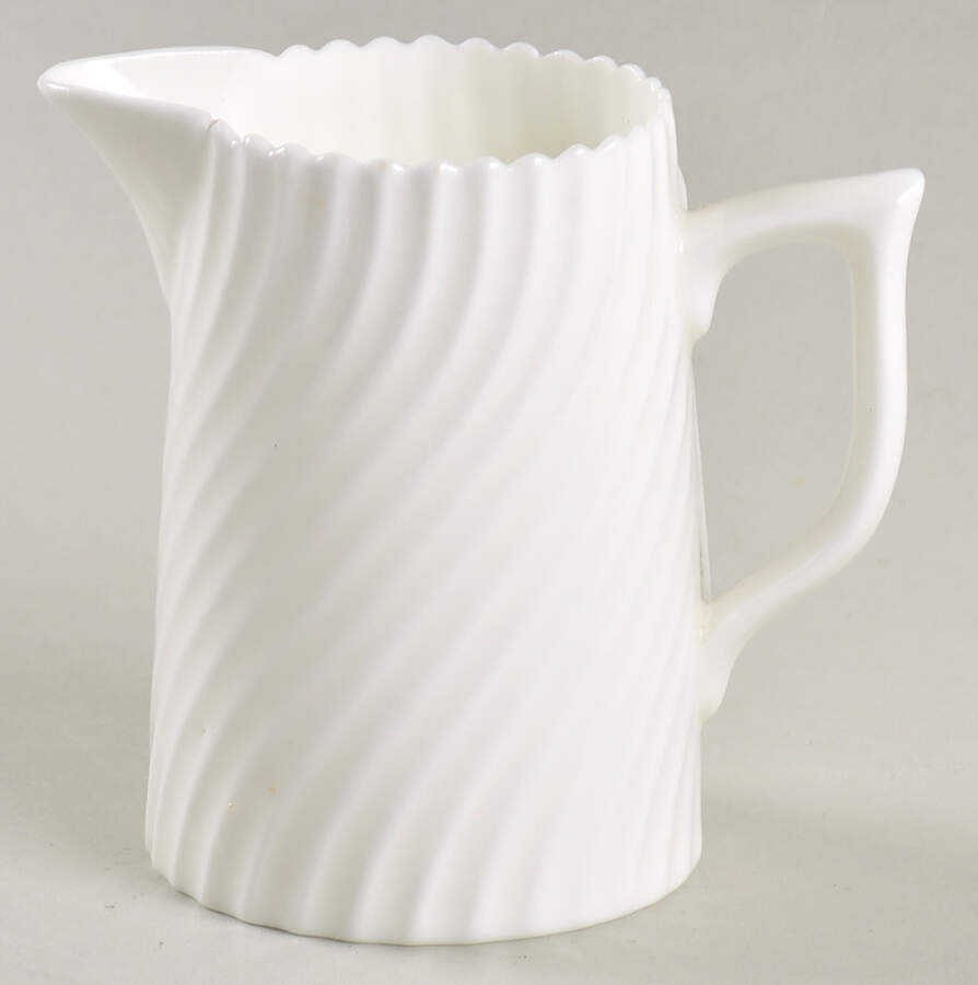 Whitecliffe Mini Creamer by Tuscan - Royal Tuscan-1