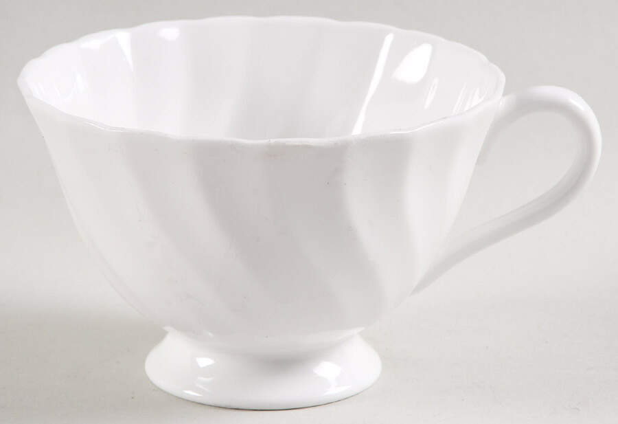 Whitecliffe Footed Cup by Tuscan - Royal Tuscan-1