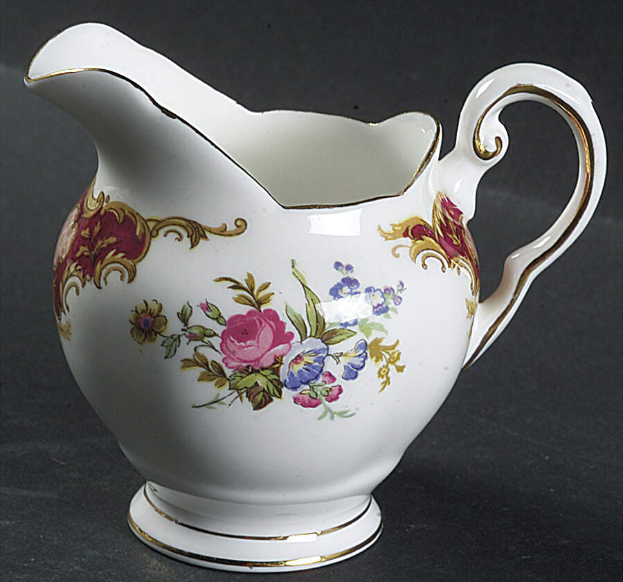 Windsor Red Mini Creamer by Tuscan - Royal Tuscan-1