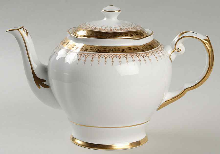 TUS27 Teapot & Lid by Tuscan - Royal Tuscan-1
