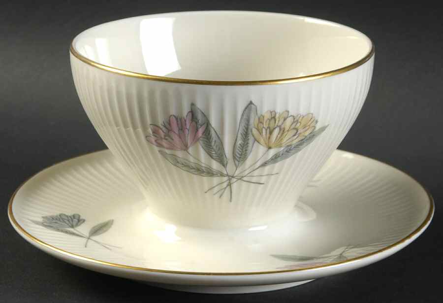 07489 Gravy Boat with Attached Underplate by Thomas-1