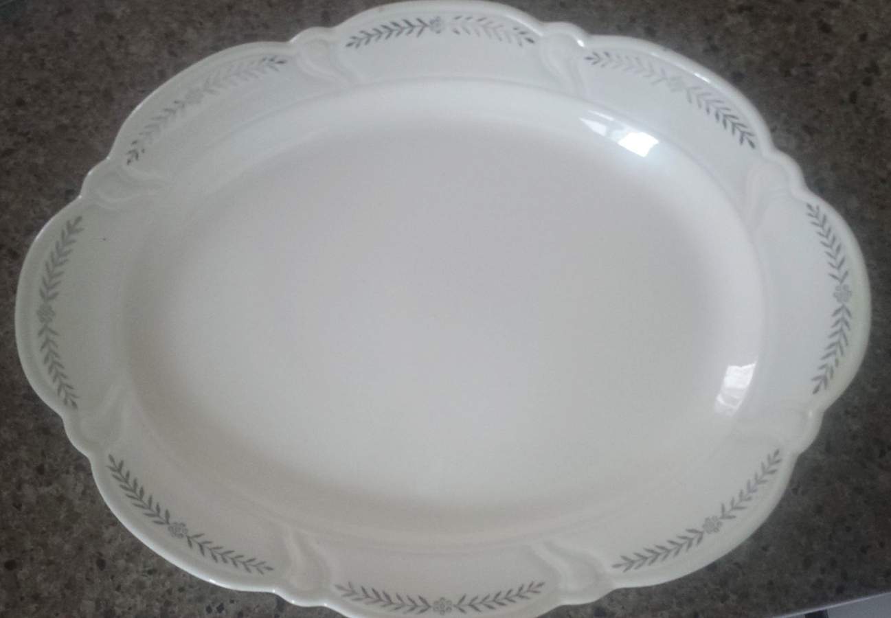 TST282 14" Oval Serving Platter by Taylor, Smith & Taylor (Ts&T)-1