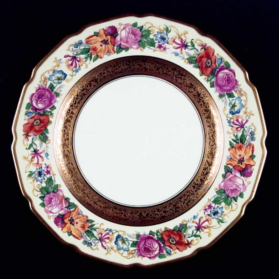 TRV171 Dinner Plate by Tressemanes & Vogt-1
