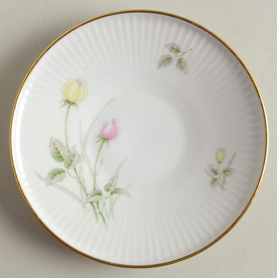 2031 Saucer by Thomas-1