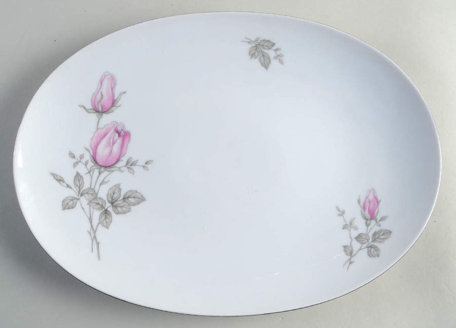 Serenade 13" Oval Serving Platter by Treasure Chest-1