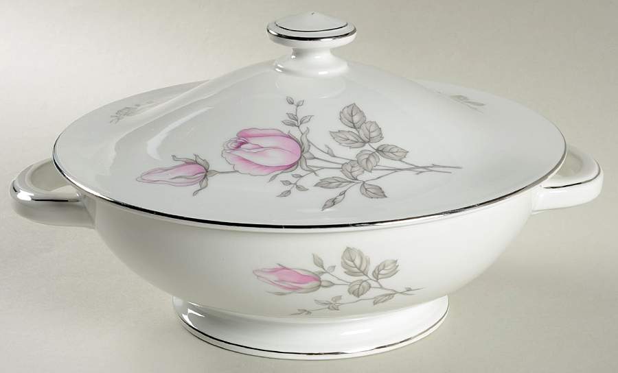 Serenade Round Covered Vegetable by Treasure Chest-1