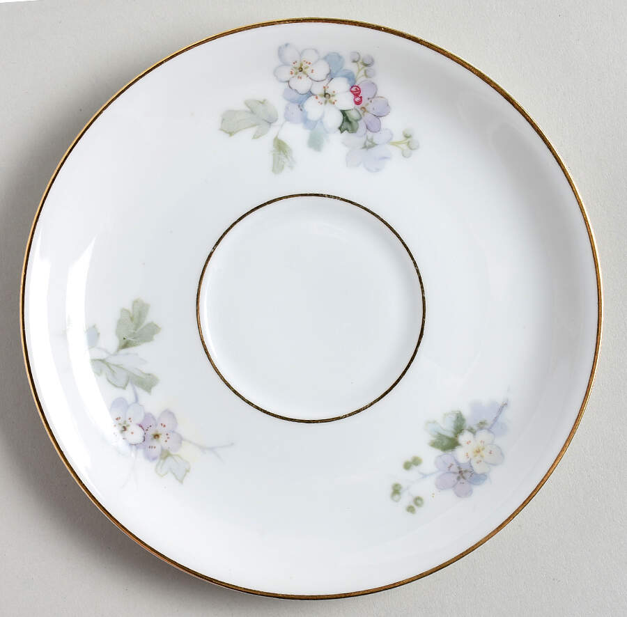 3214 Saucer by Thomas-1
