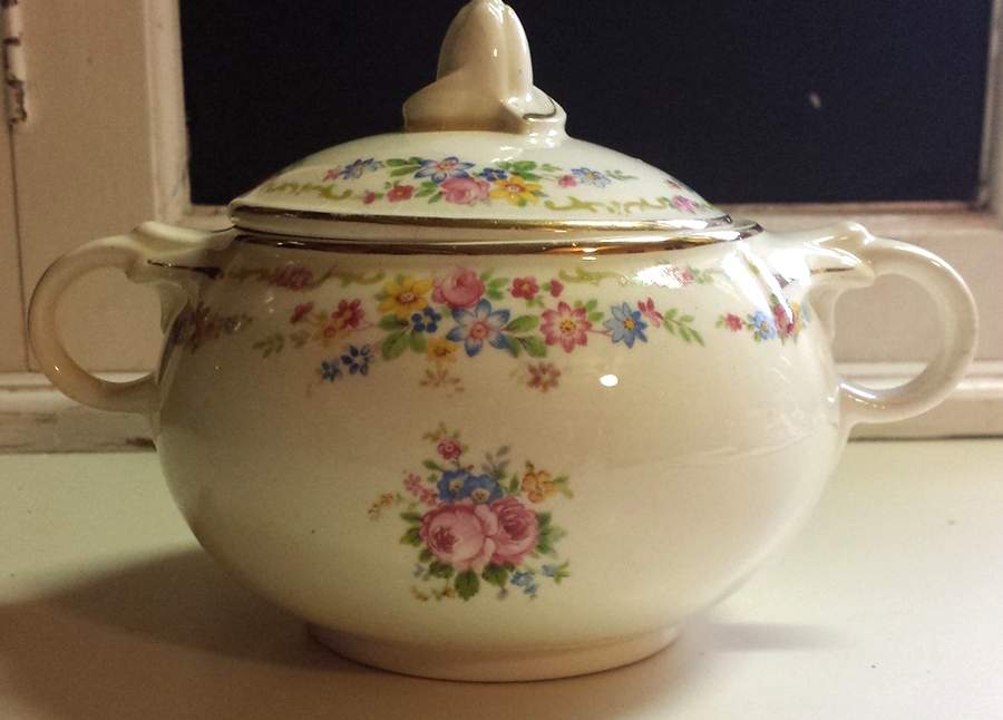 TST298 Sugar Bowl & Lid by Taylor, Smith & Taylor (Ts&T)-1