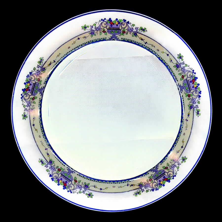 TRV176 Dinner Plate by Tressemanes & Vogt-1