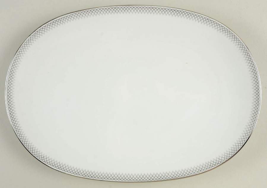 2987 13" Oval Serving Platter by Tirschenreuth-1