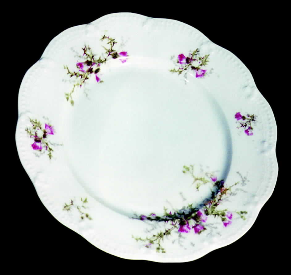 TRV185 Dinner Plate by Tressemanes & Vogt-1
