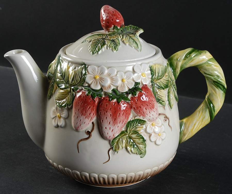 TAK5 Teapot & Lid by Takahashi-1