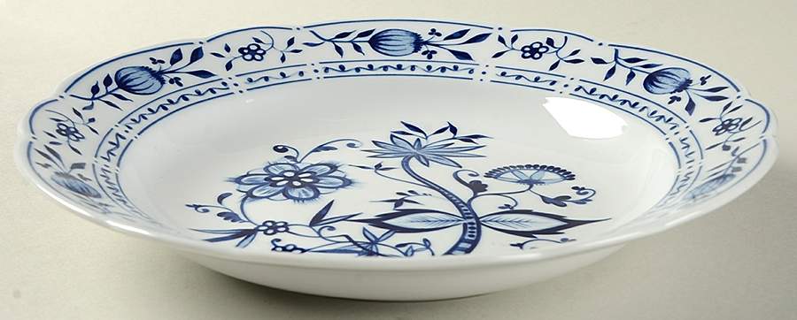 Zwiebelmuster Large Rim Soup Bowl by Triptis-1
