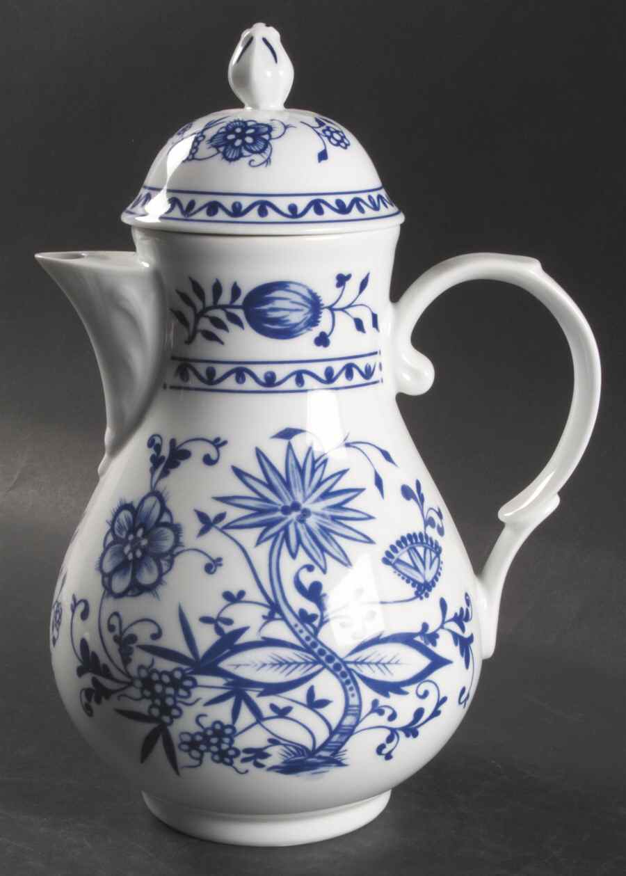 Zwiebelmuster Coffee Pot & Lid by Triptis-1