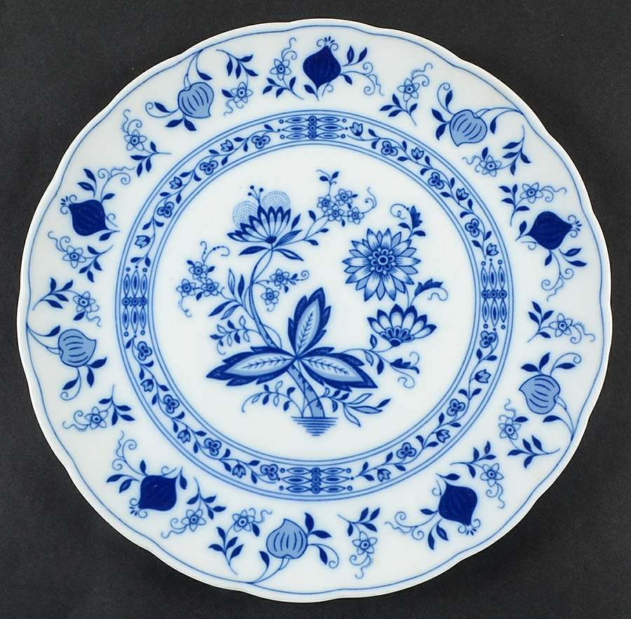 Blue Onion 11" Chop Plate (Round Platter) by Tirschenreuth-1