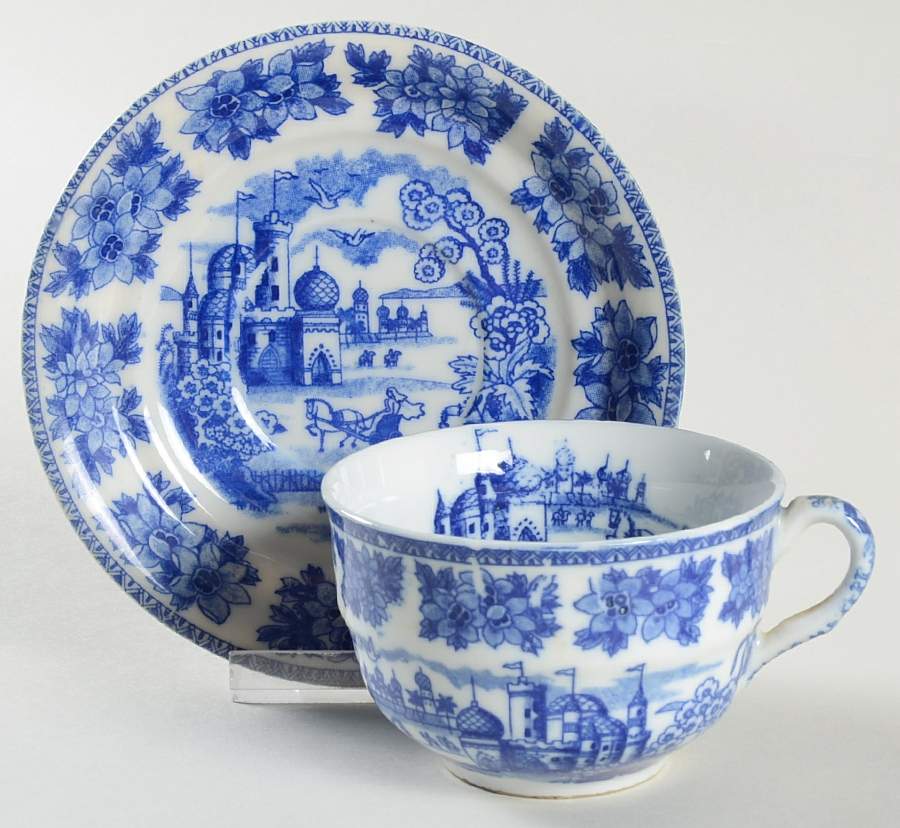 TSL13 Flat Cup & Saucer Set by Tashiro Shoten Ltd-1