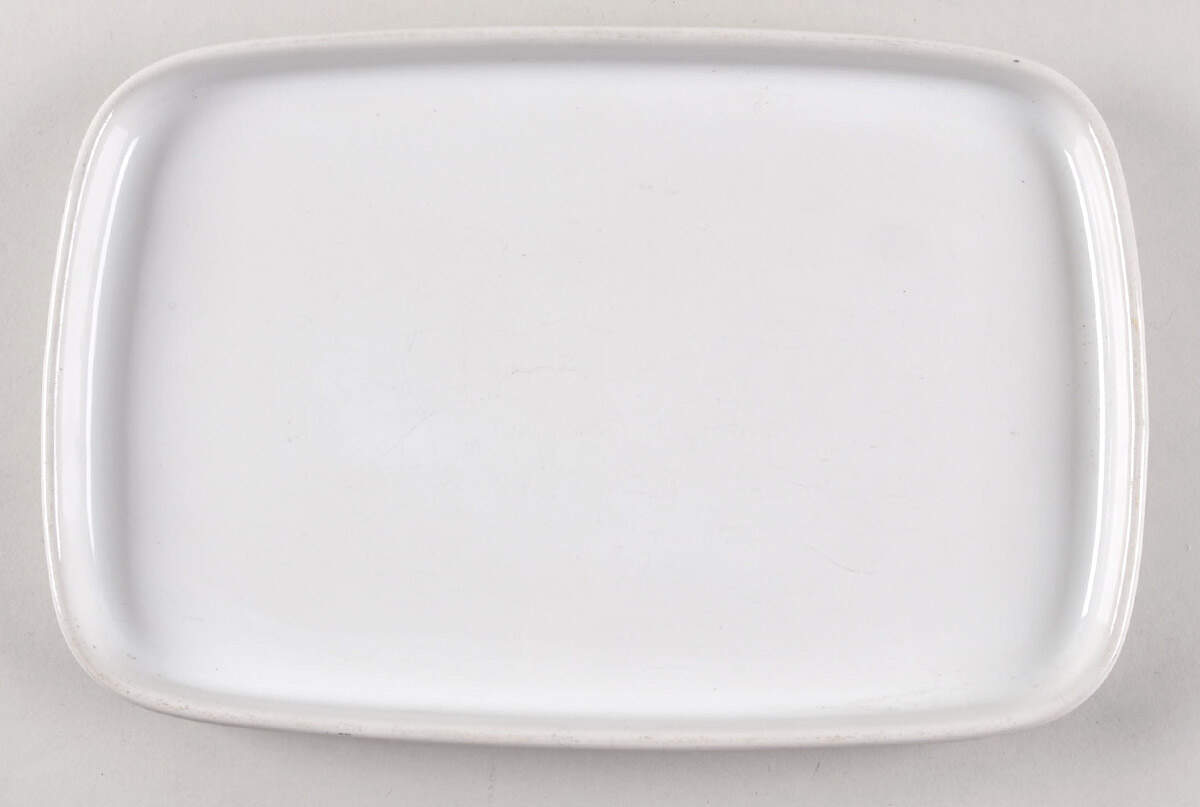 Bauhaus 12" Oval Serving Platter by Trend Pacific-1