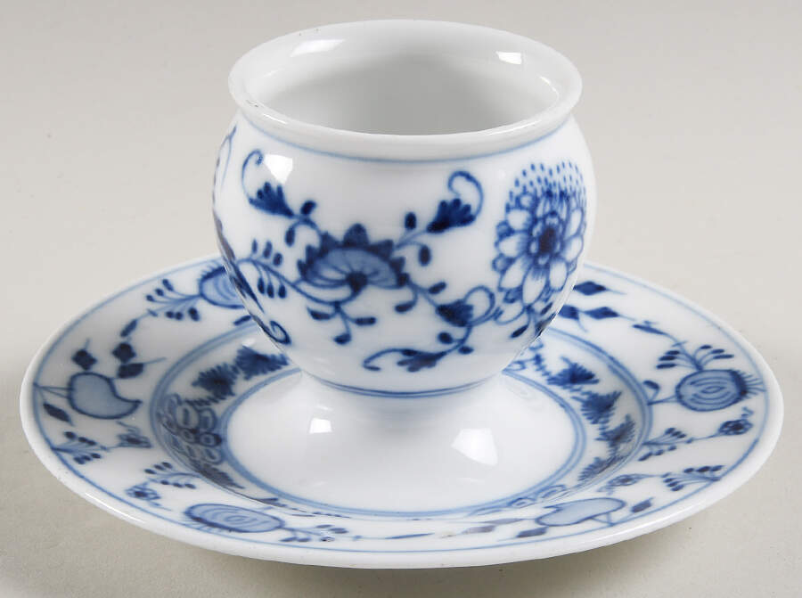 Blue Onion (Smooth) Mustard with Attached Underplate No Lid by Thun-1